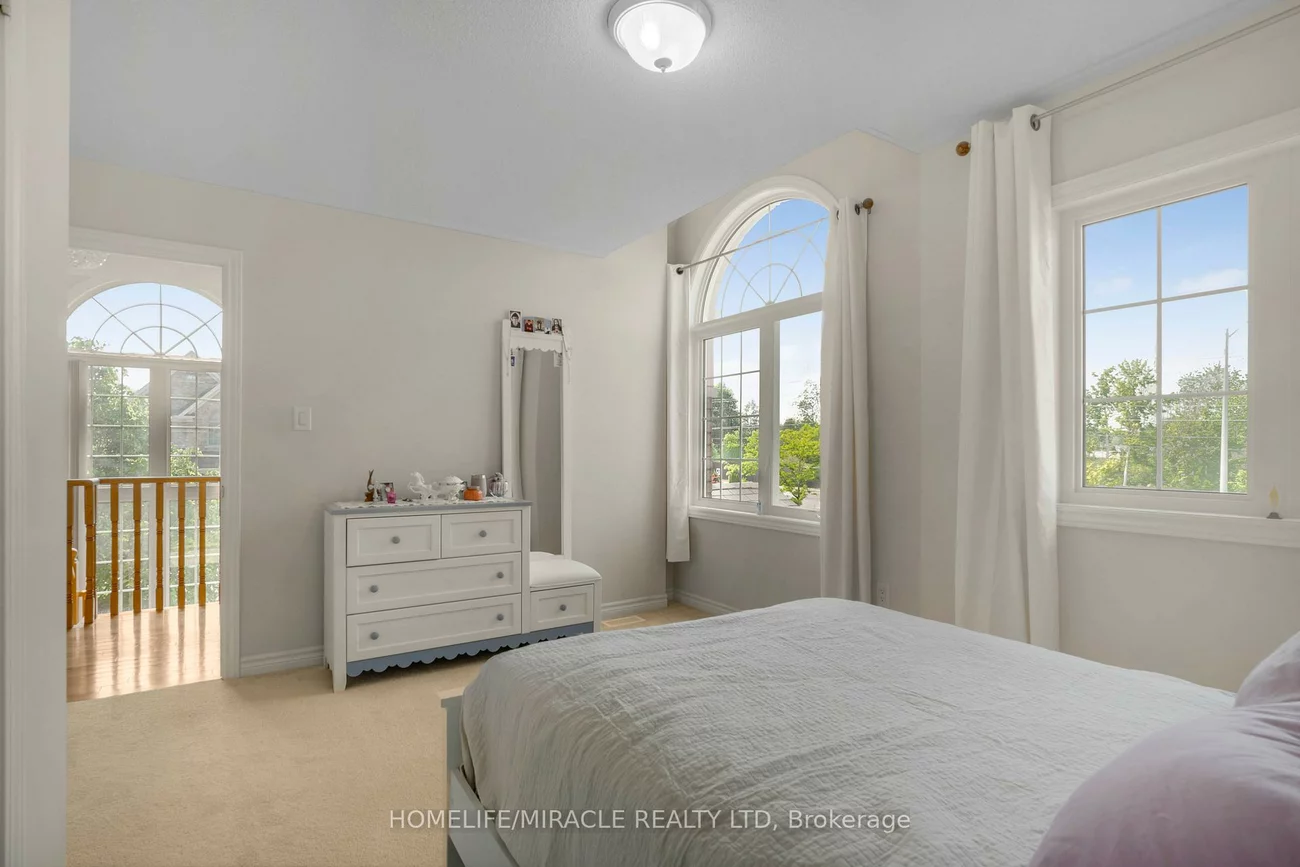 2215, Dawson, Alcona, Innisfil