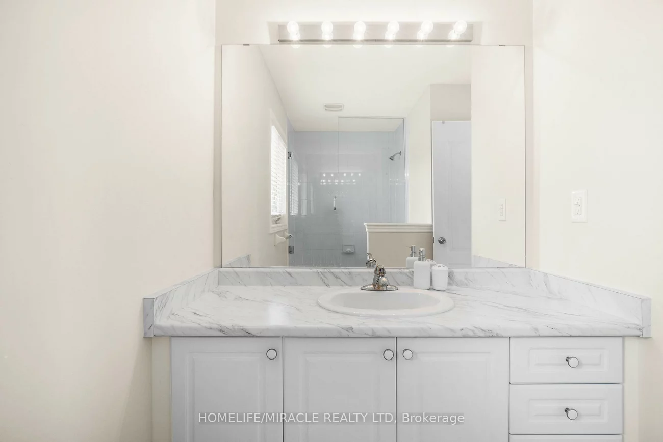 2215, Dawson, Alcona, Innisfil