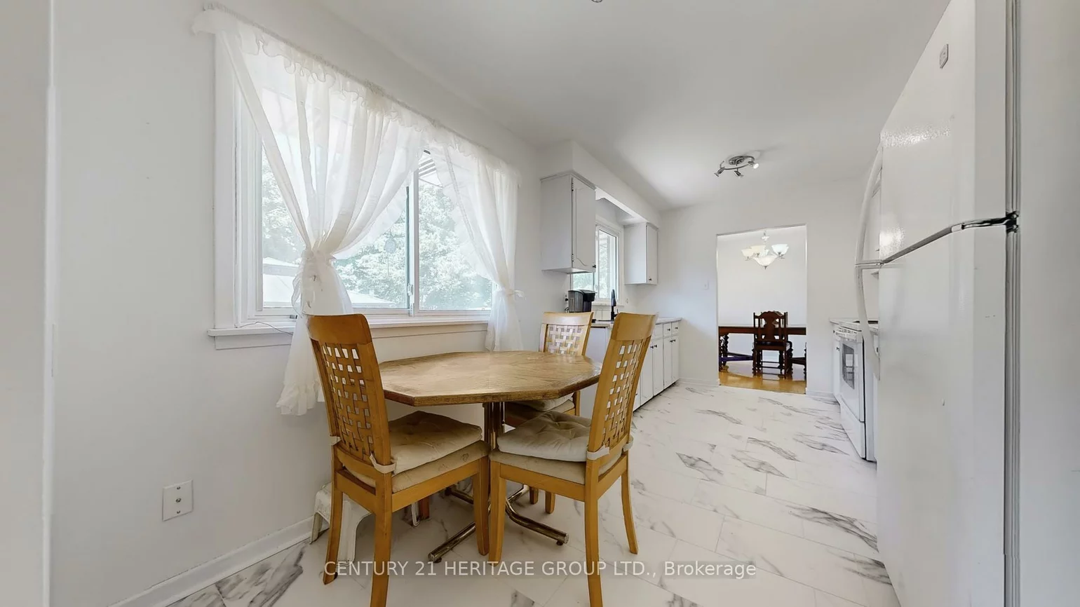 224, Glenn, Stroud, Innisfil