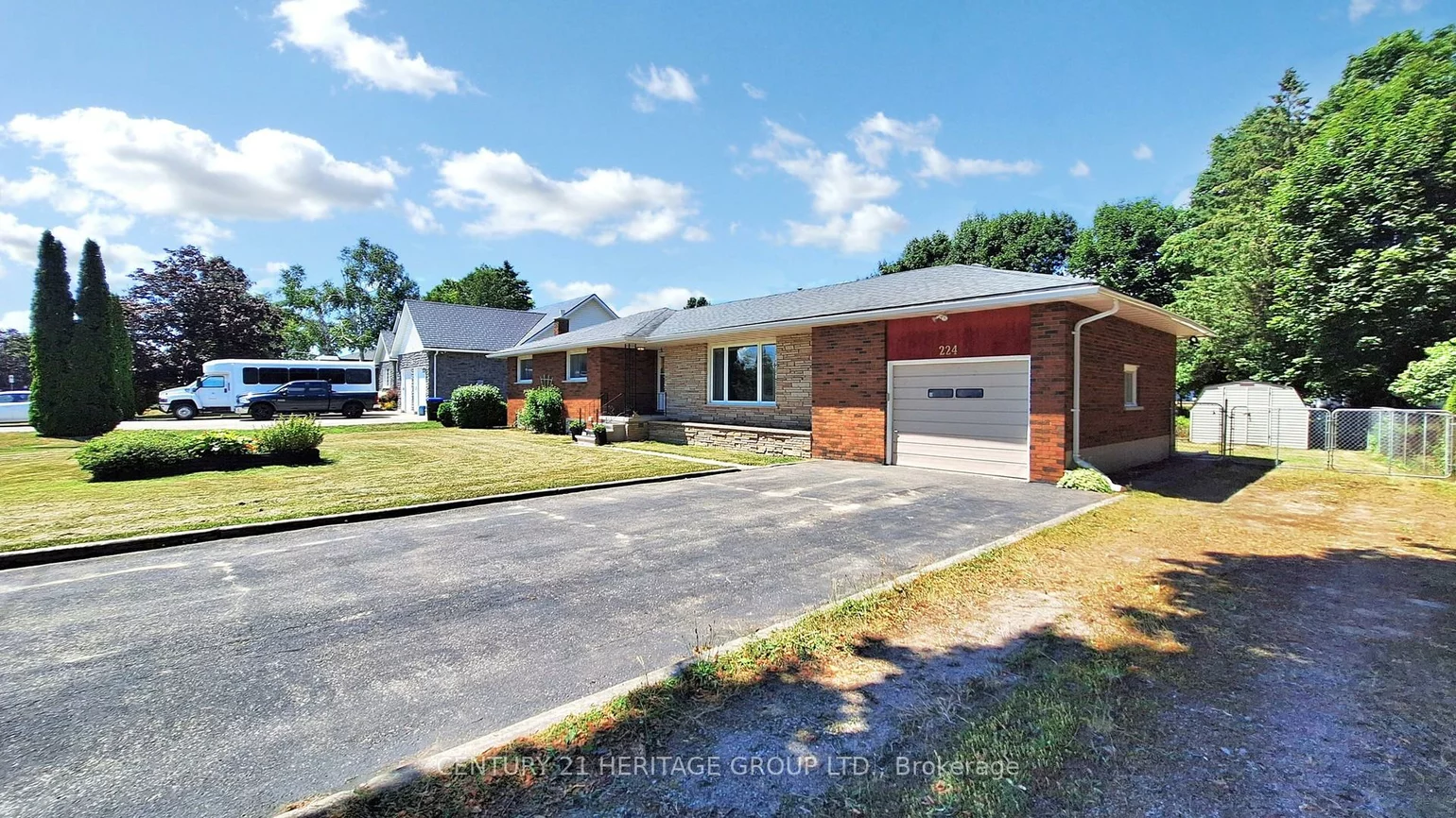 224, Glenn, Stroud, Innisfil