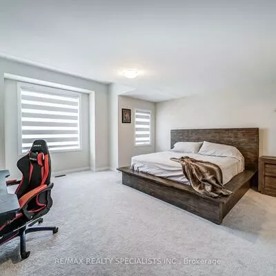 1698, Corsal, Alcona, Innisfil