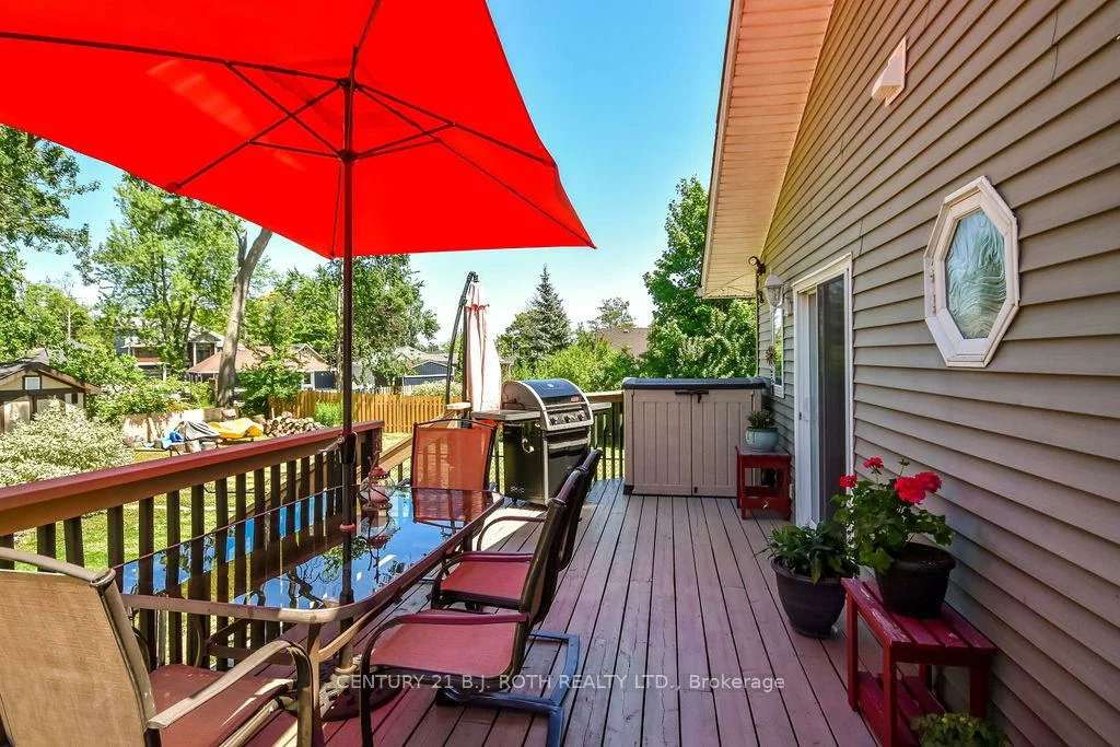 924, Vicrol, Alcona, Innisfil