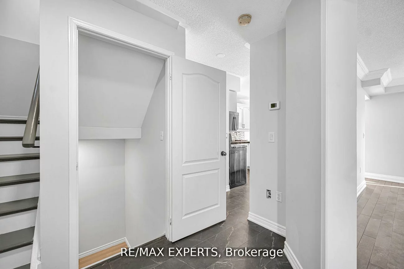 1111, Kell, Alcona, Innisfil