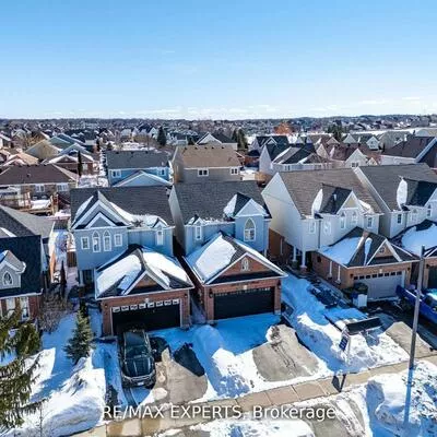 1111, Kell, Alcona, Innisfil