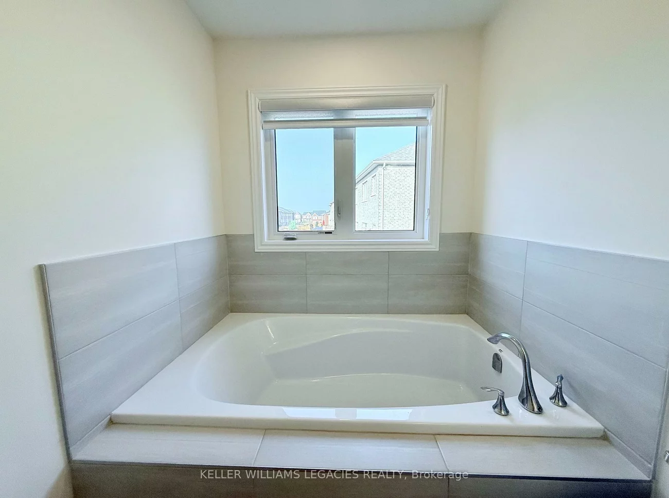 2229, Grainger, Alcona, Innisfil