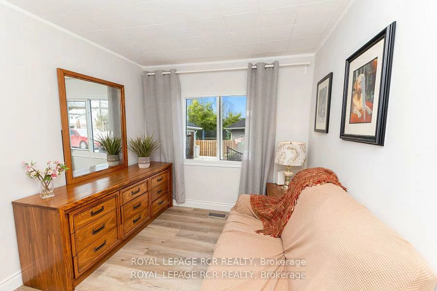 1526, Houston, Alcona, Innisfil