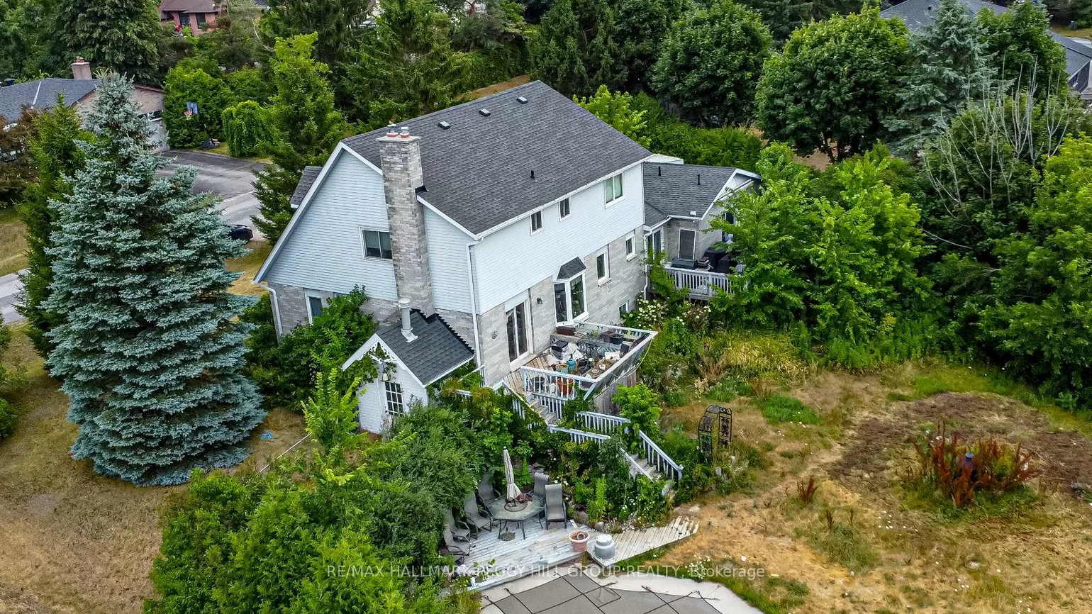 2285, Cairns, Churchill, Innisfil