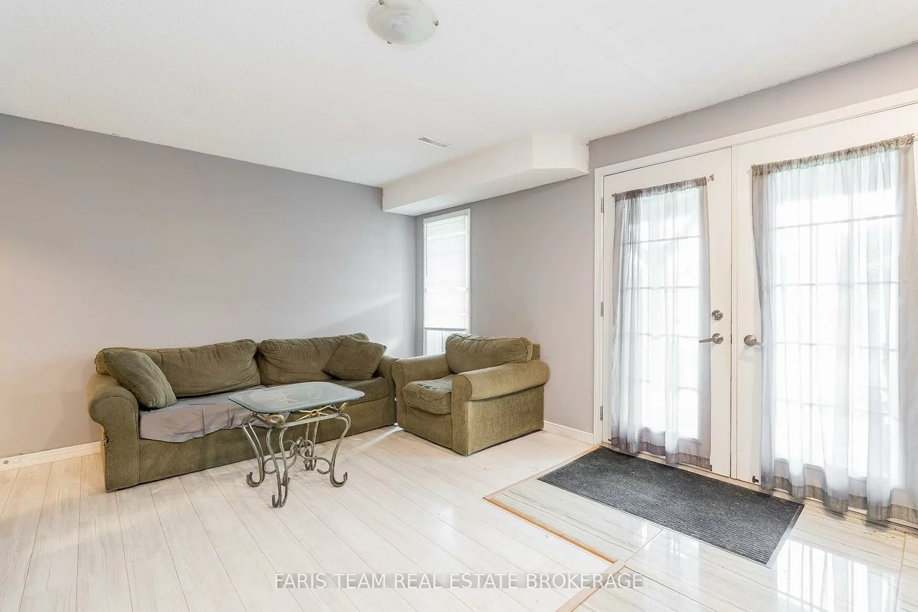 1373, Hunter, Alcona, Innisfil