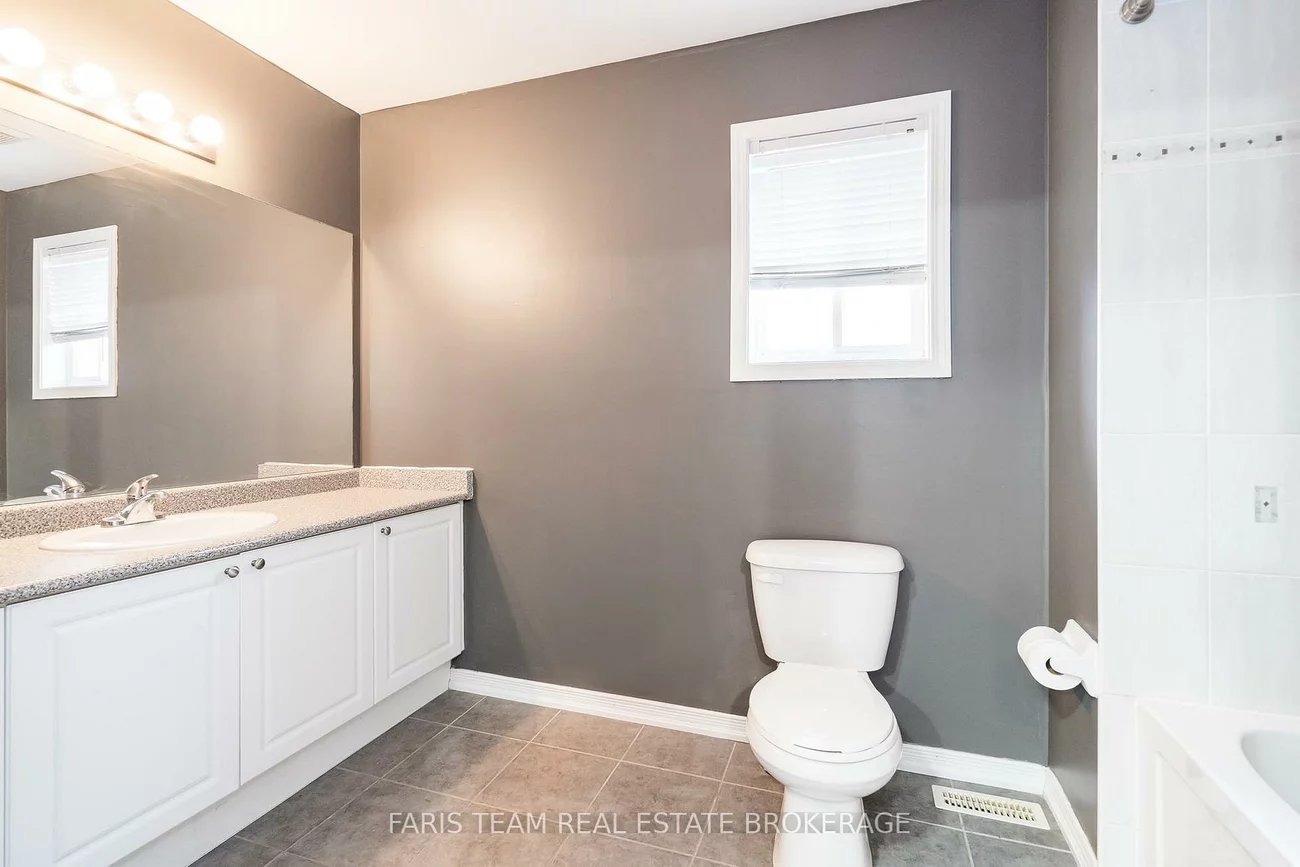 1373, Hunter, Alcona, Innisfil
