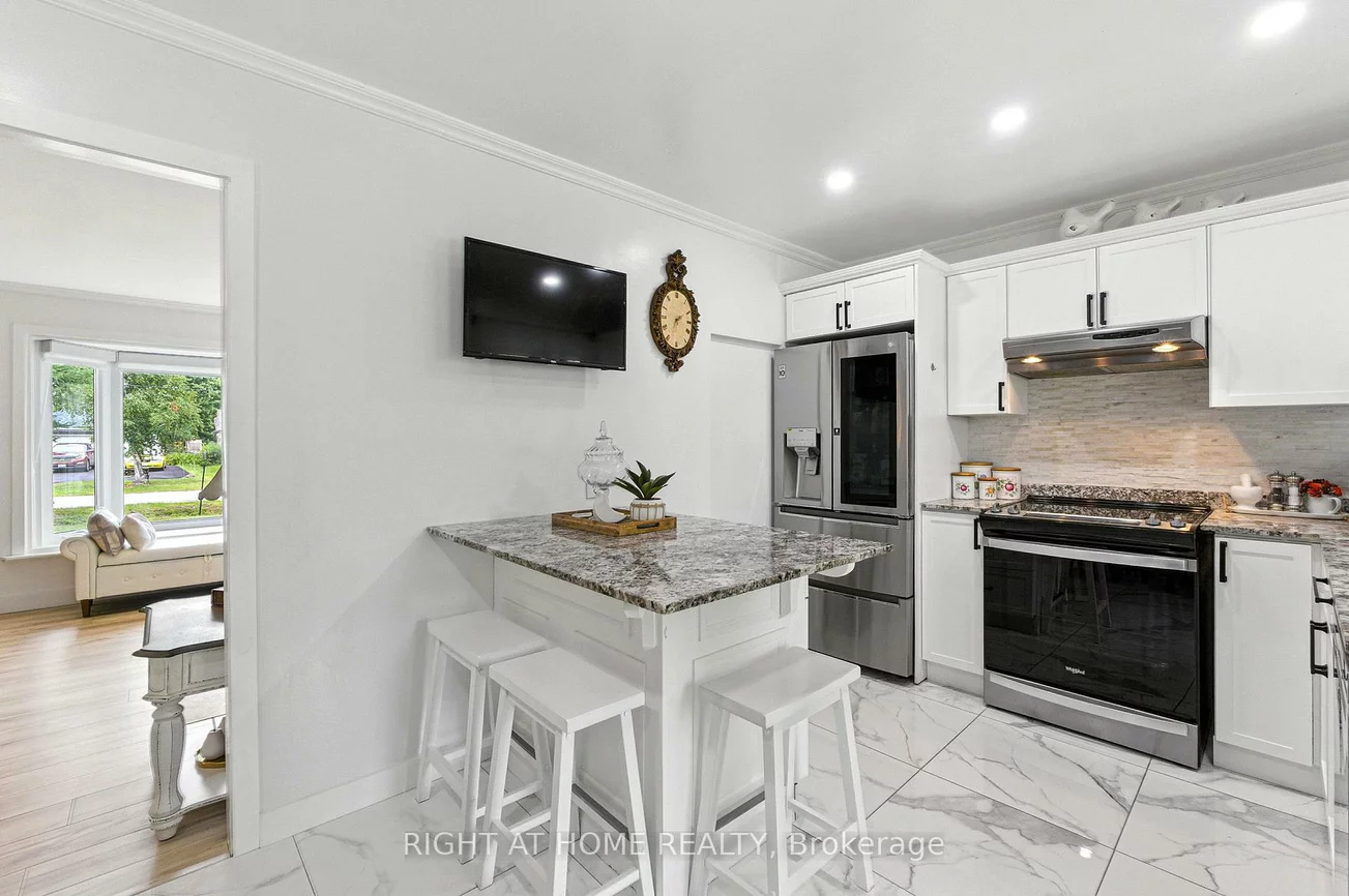 1129, Lindy, Gilford, Innisfil