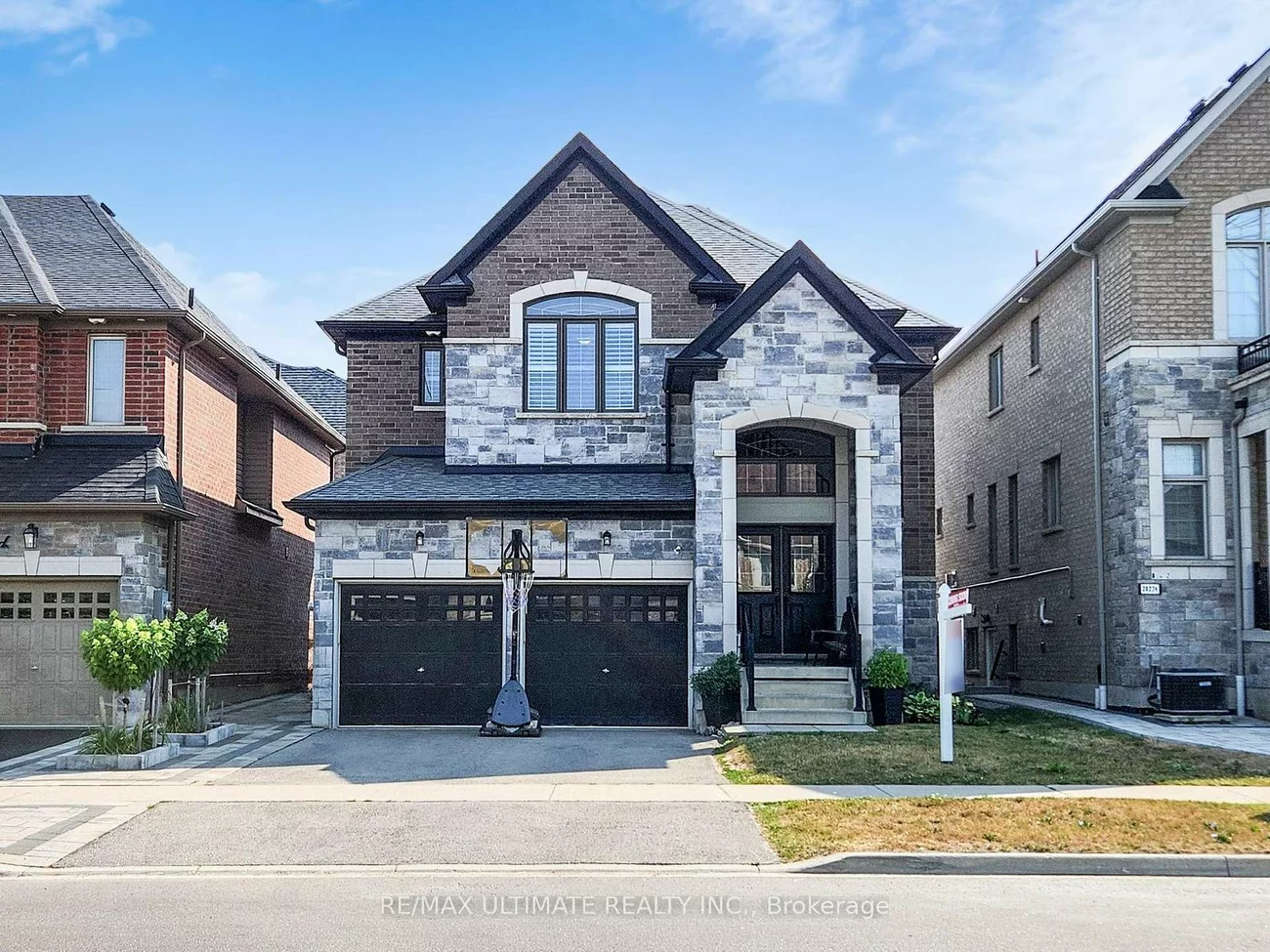 2029, Webster, Alcona, Innisfil