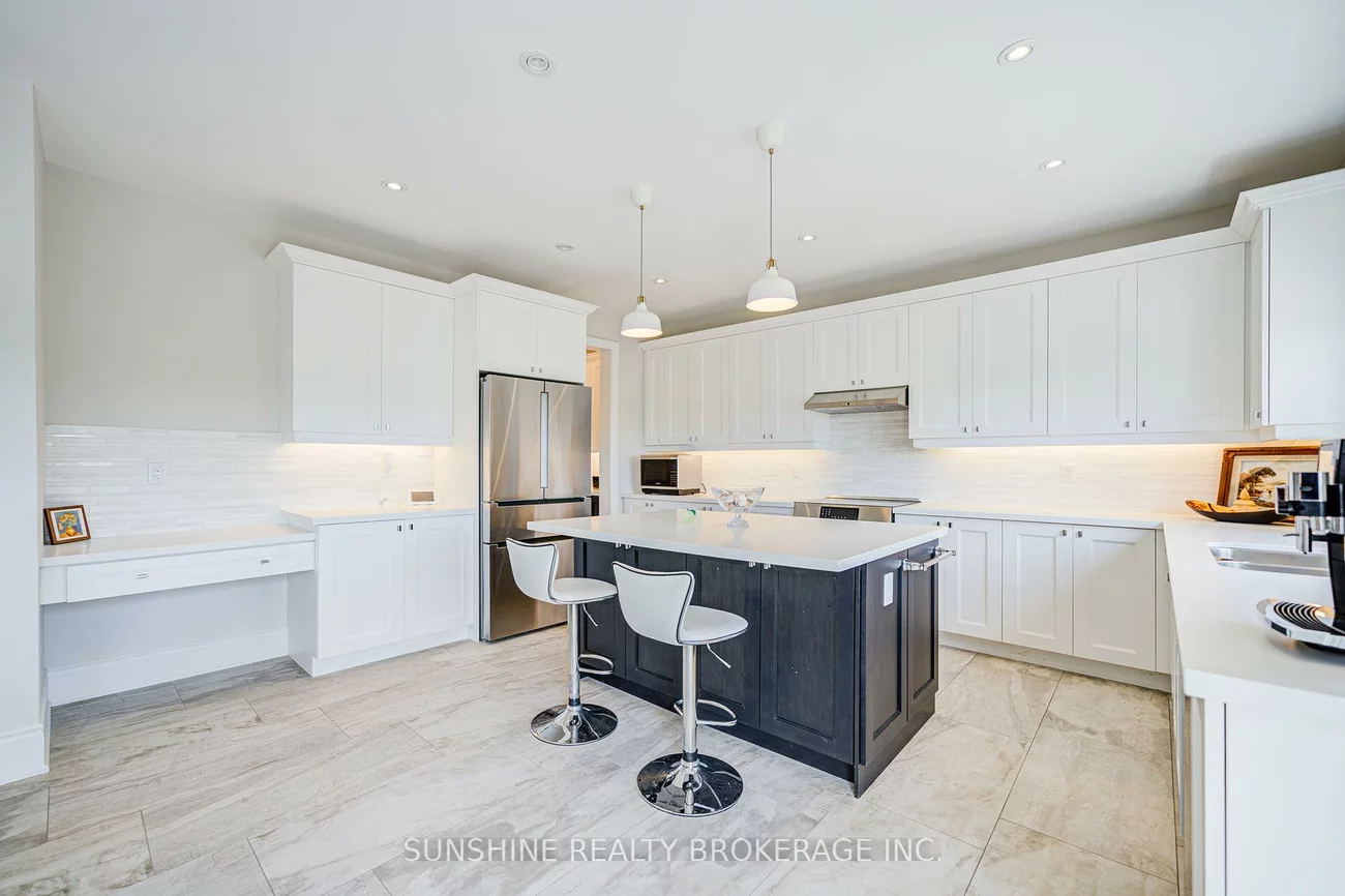 1573, Emberton, Alcona, Innisfil