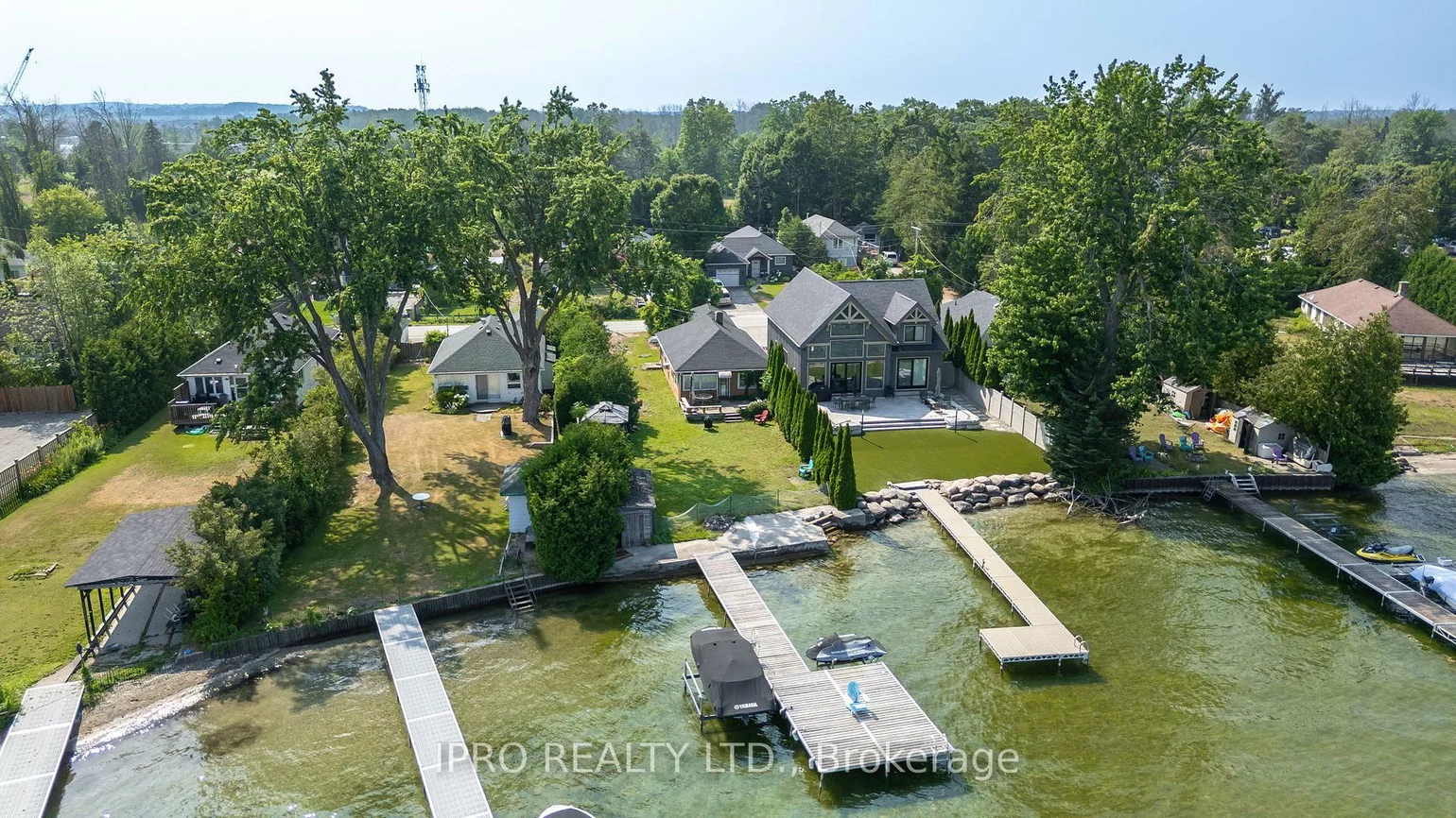 1557, Houston, Rural Innisfil, Innisfil