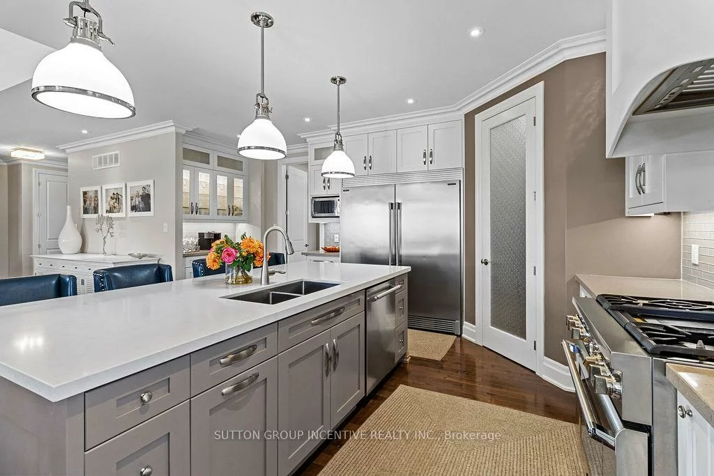 327, Sunnybrae, Stroud, Innisfil