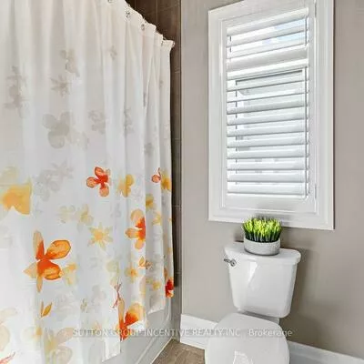 327, Sunnybrae, Stroud, Innisfil