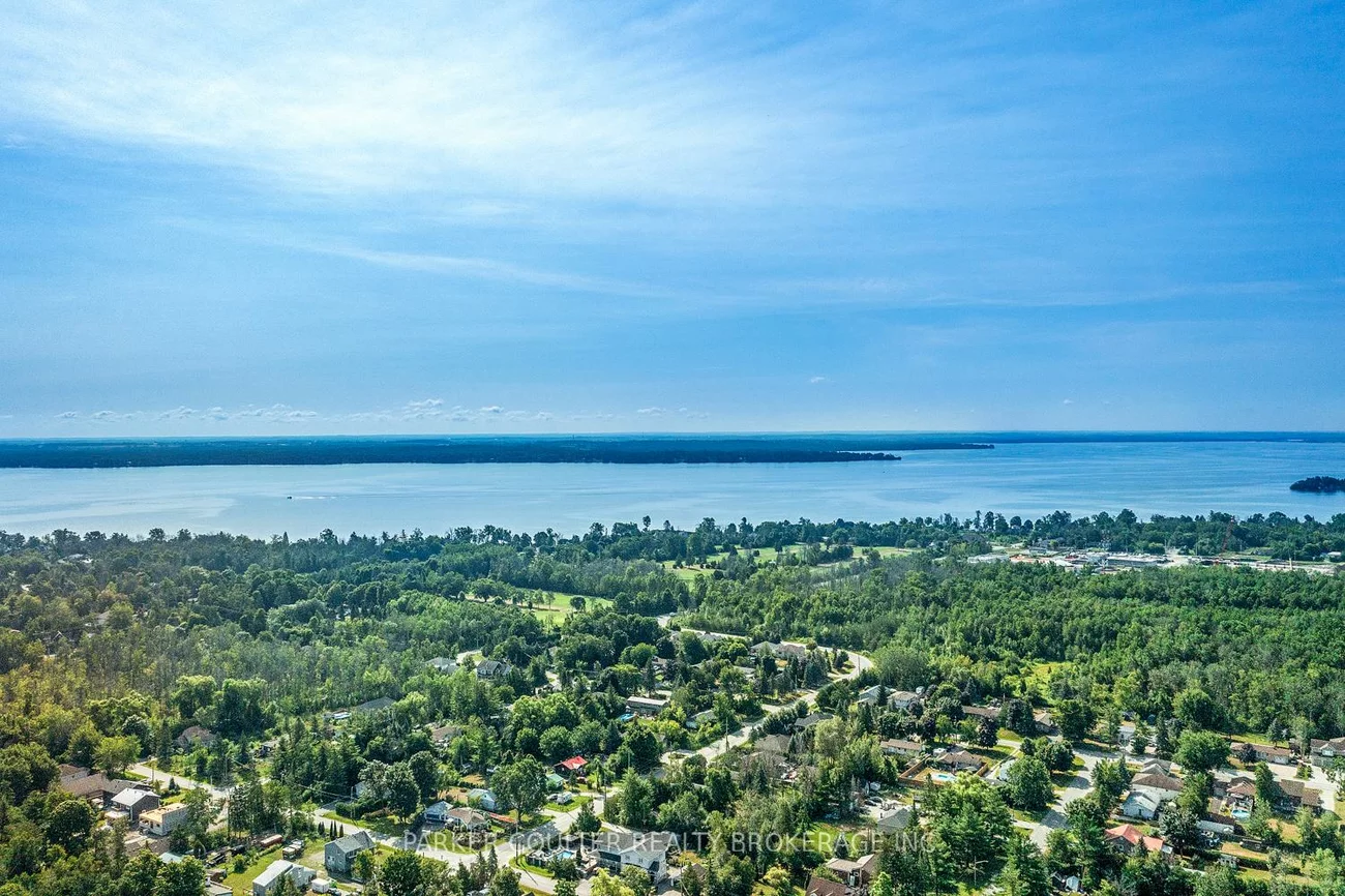 939, Clifton, Alcona, Innisfil