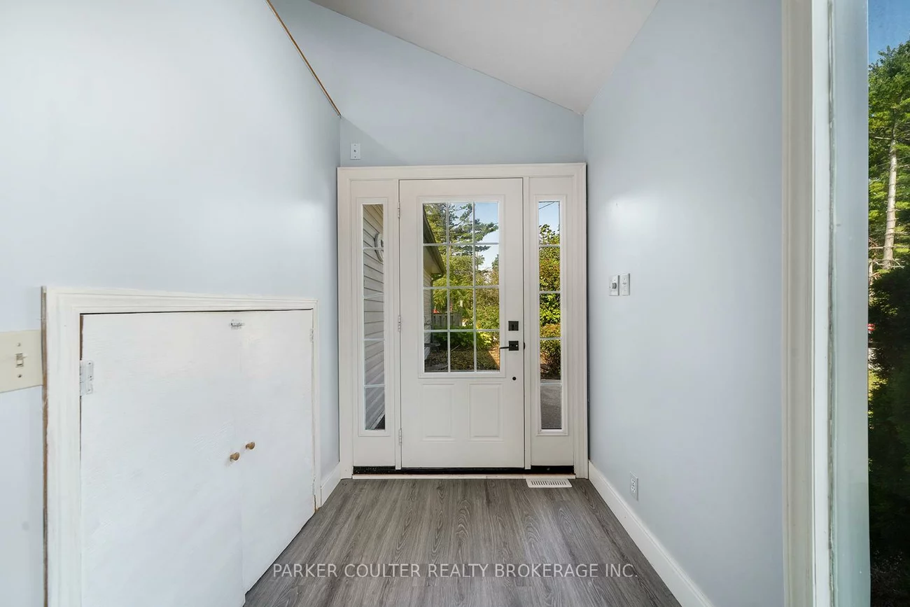 939, Clifton, Alcona, Innisfil