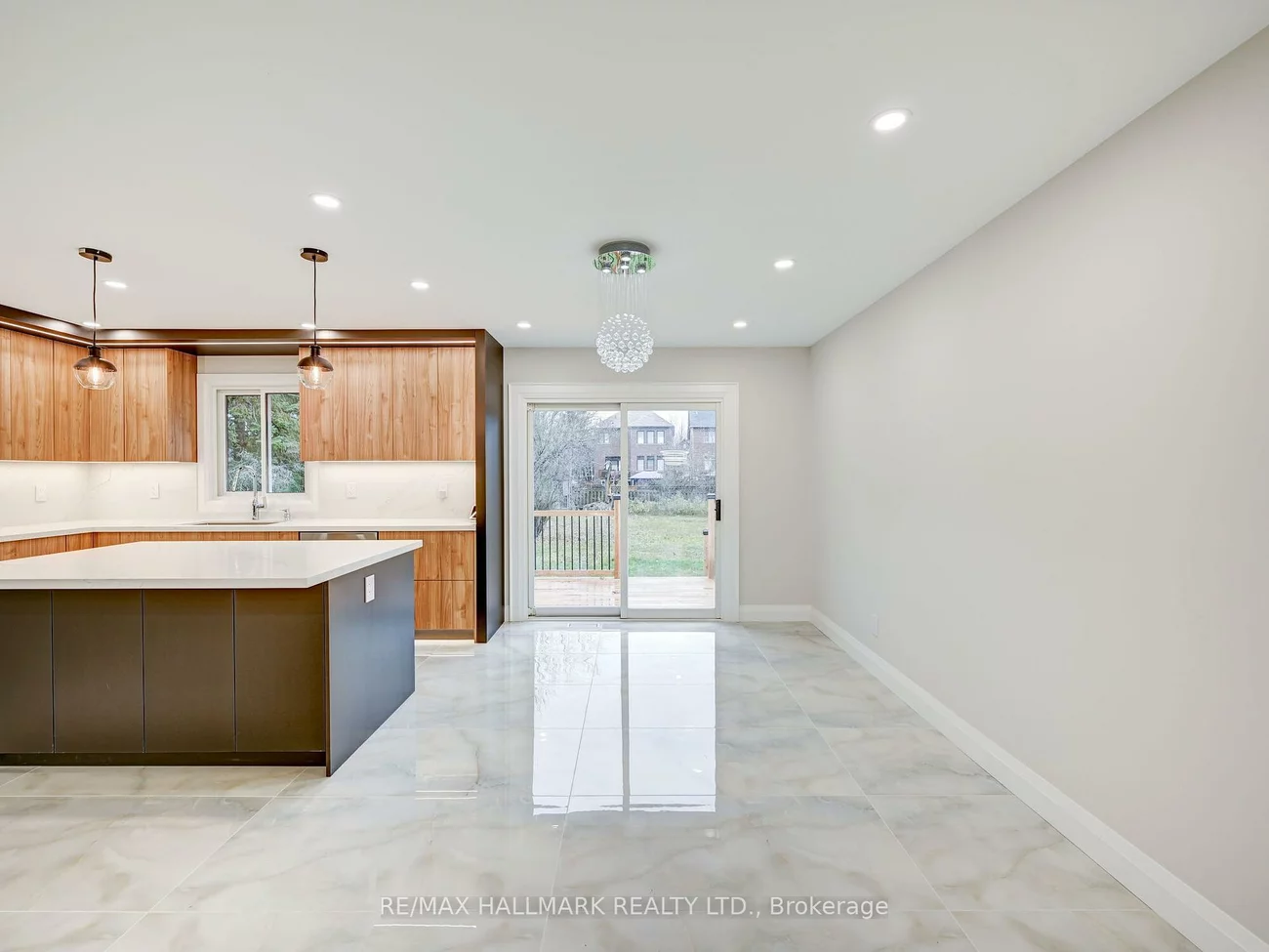1046, Lebanon, Alcona, Innisfil