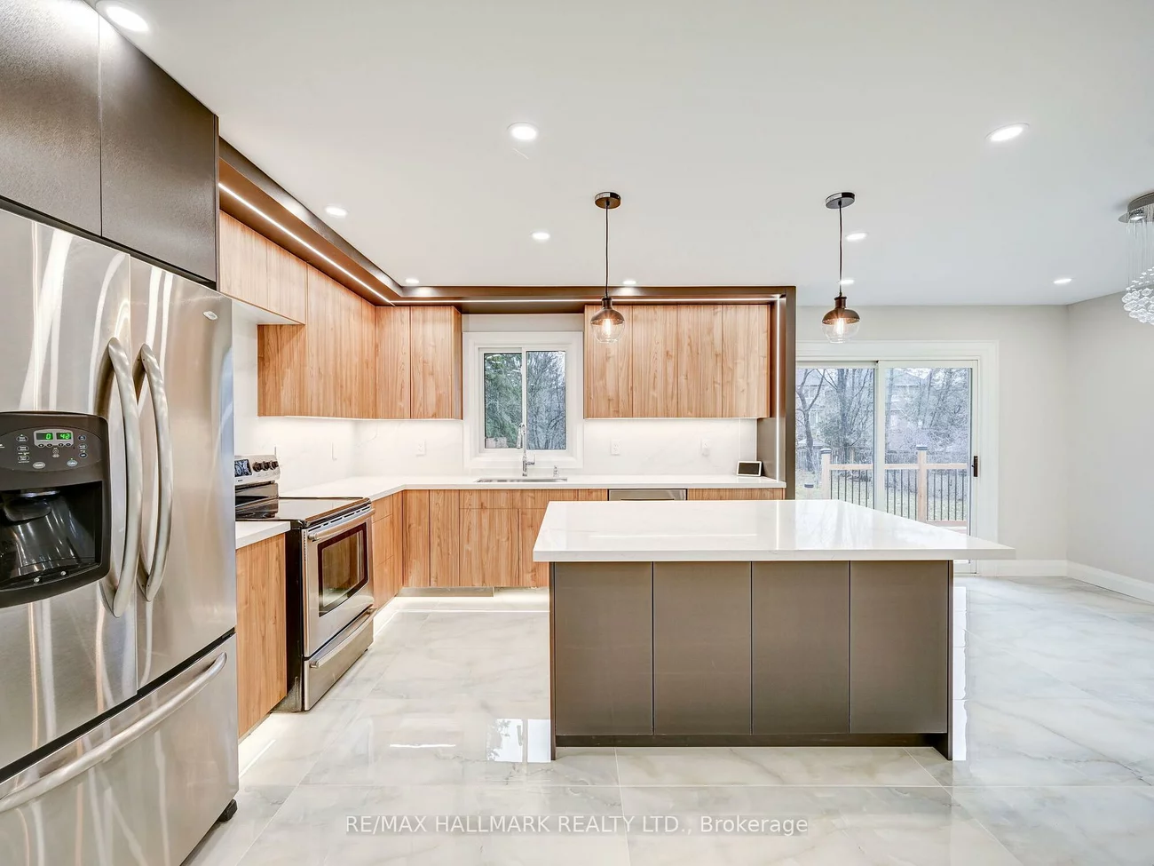 1046, Lebanon, Alcona, Innisfil