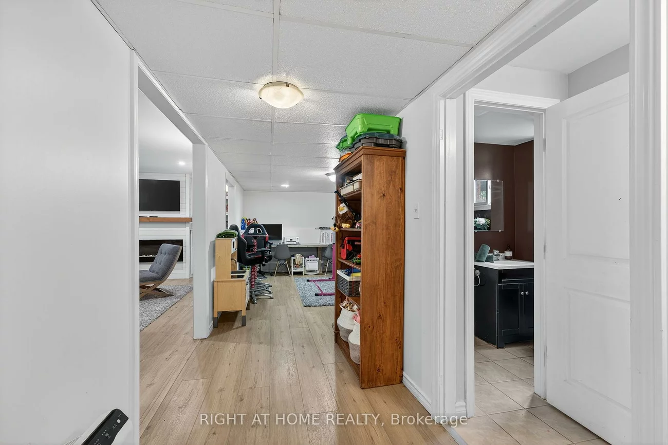 2220, Richardson, Stroud, Innisfil