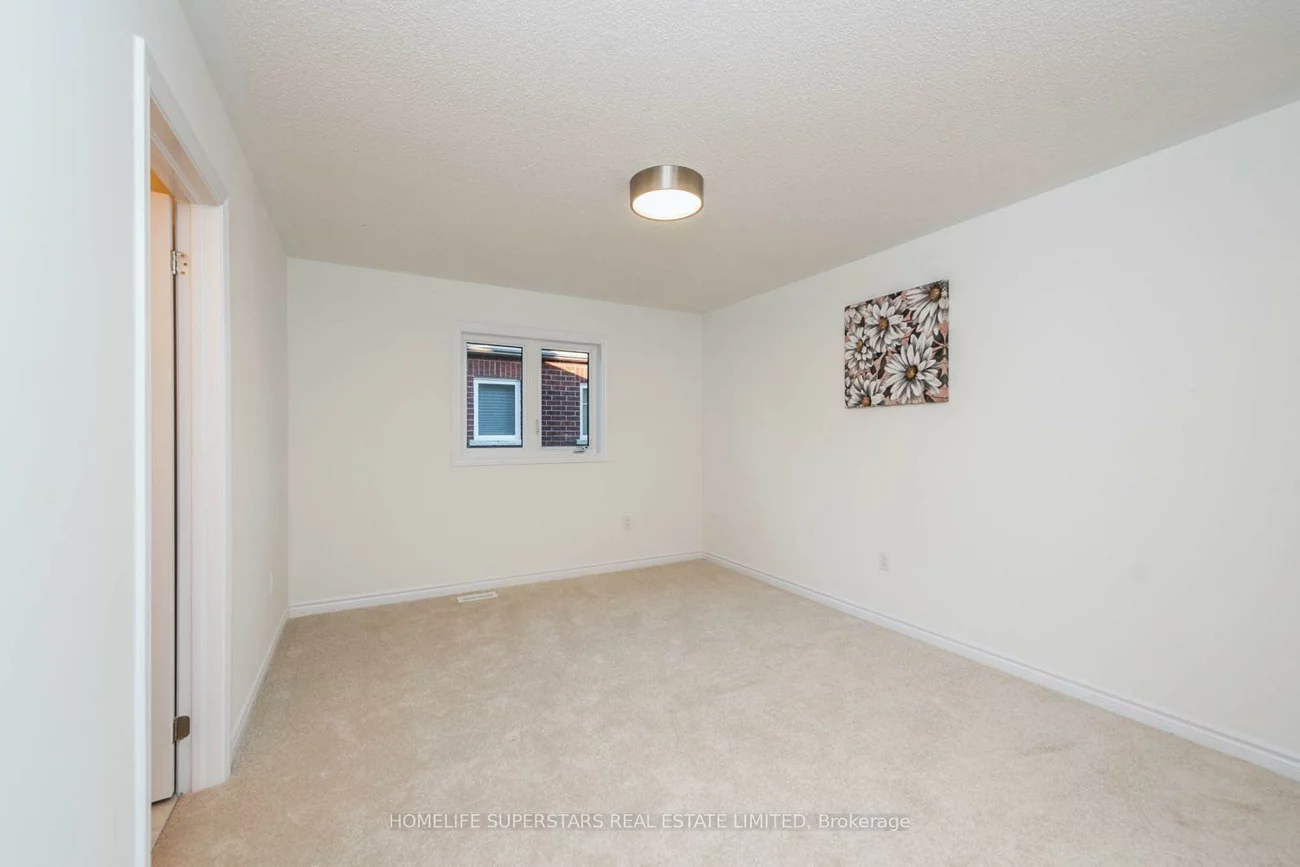 1121, Cole, Alcona, Innisfil