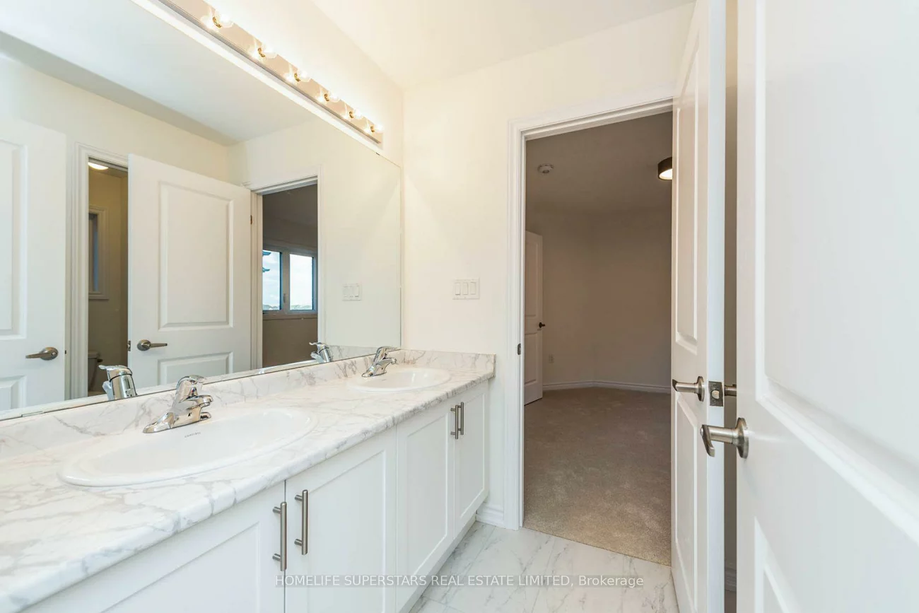 1121, Cole, Alcona, Innisfil