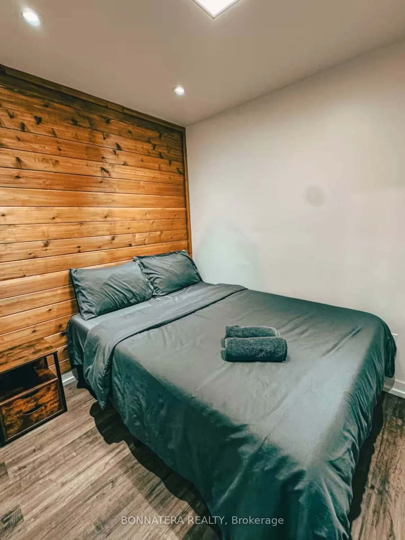 687, INNISFIL BEACH, Alcona, Innisfil