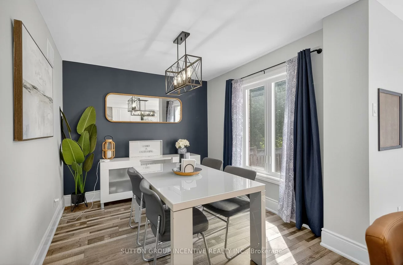 1301, Forest, Alcona, Innisfil