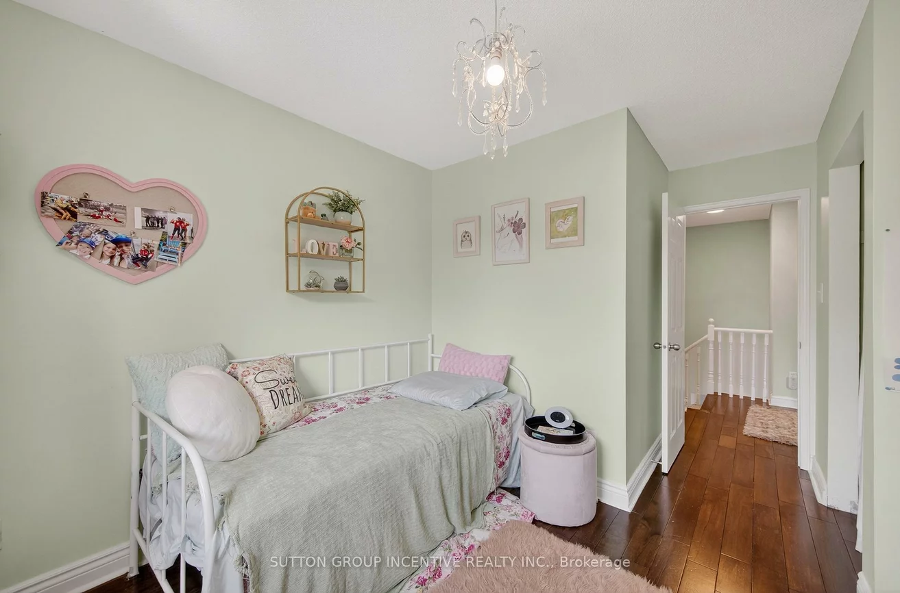 1301, Forest, Alcona, Innisfil