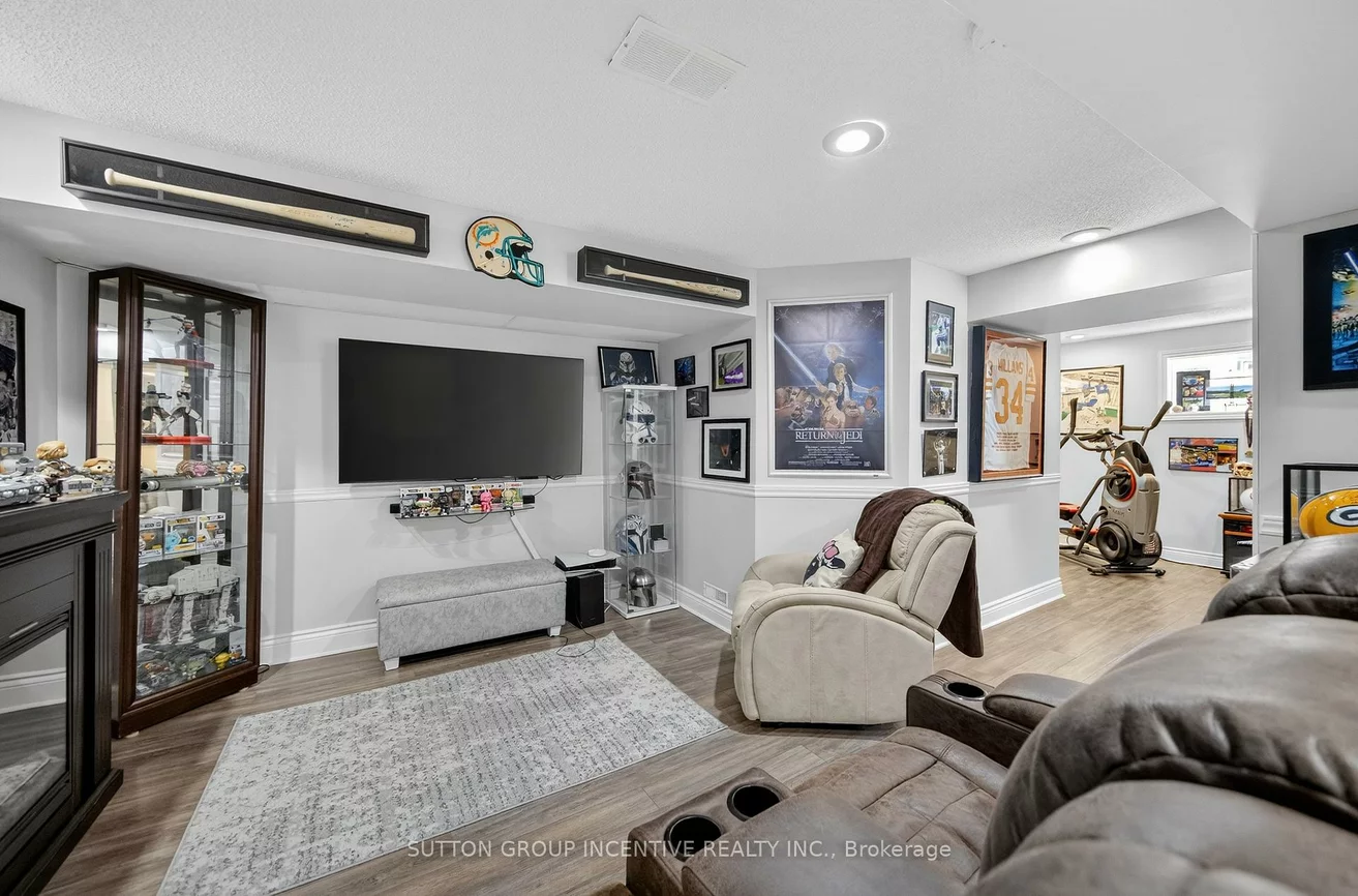 1301, Forest, Alcona, Innisfil