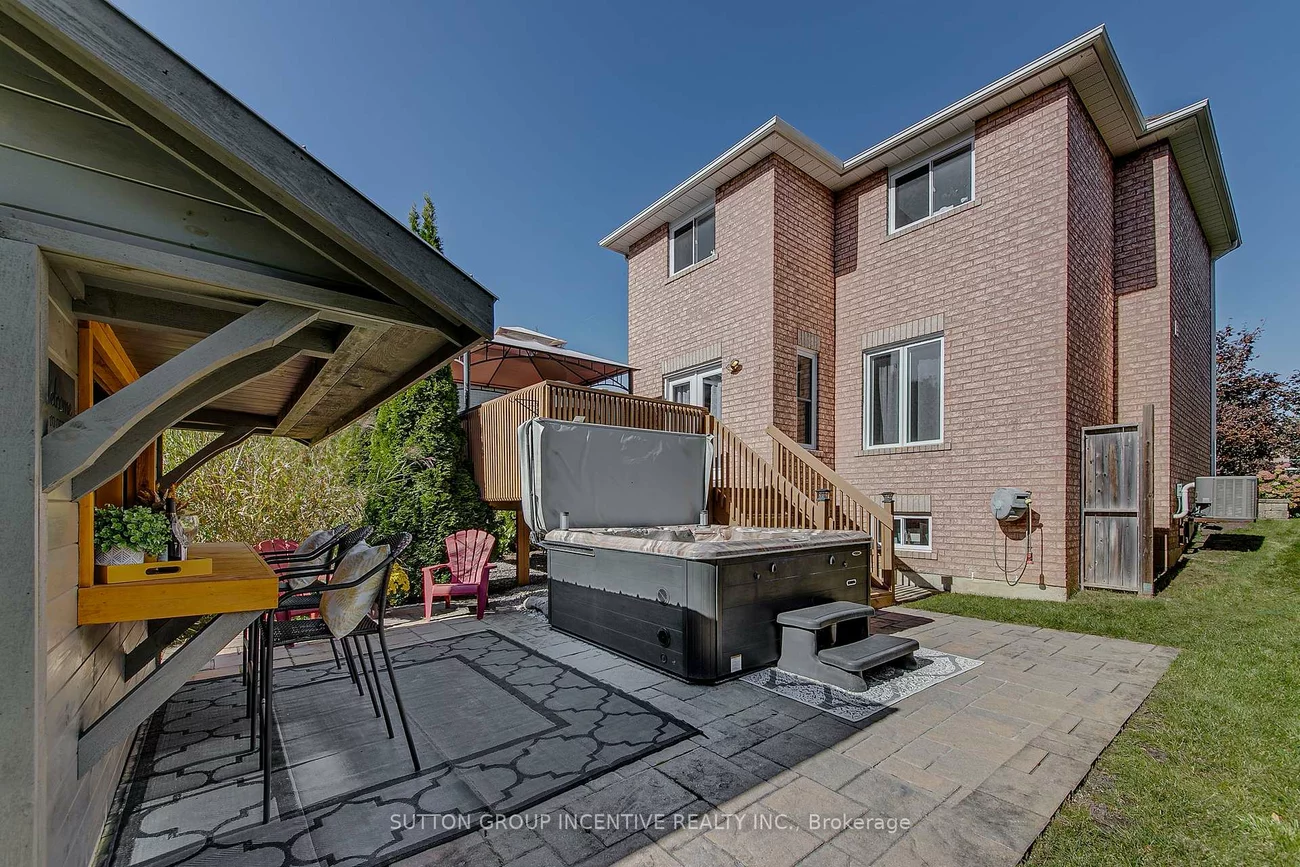 1301, Forest, Alcona, Innisfil