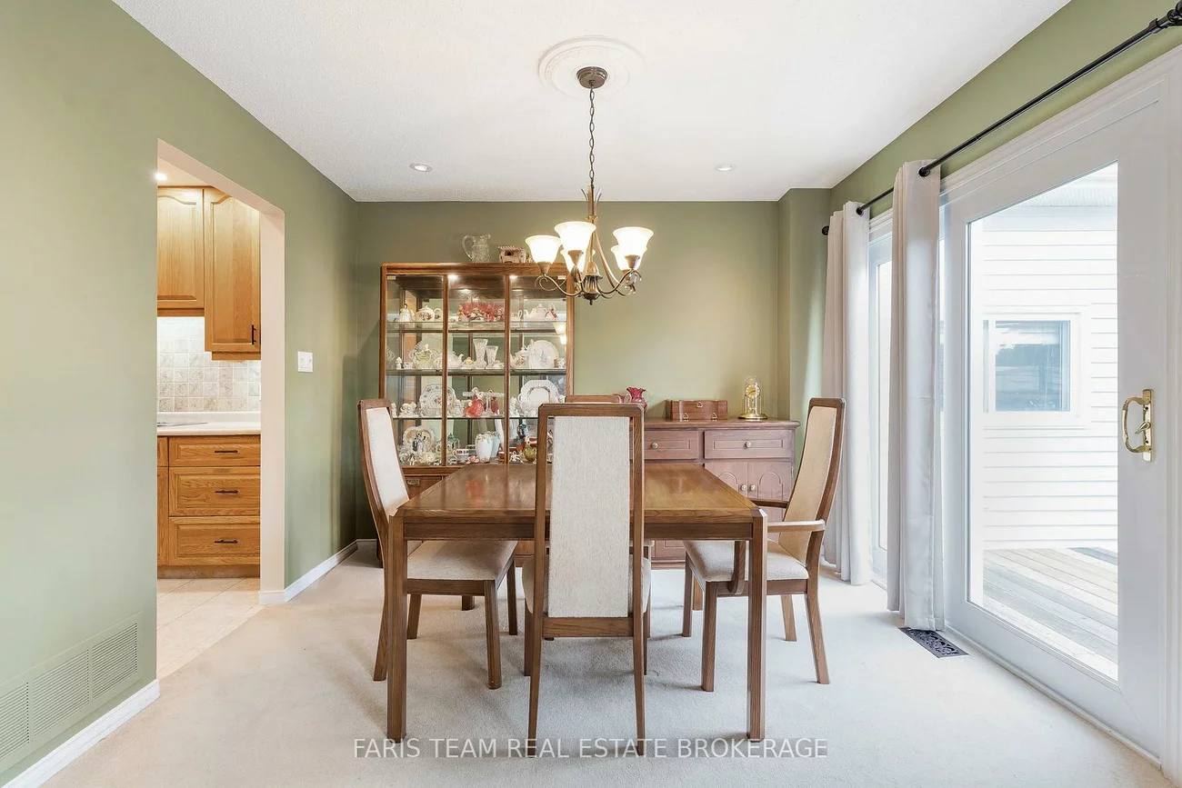2275, Webb, Stroud, Innisfil