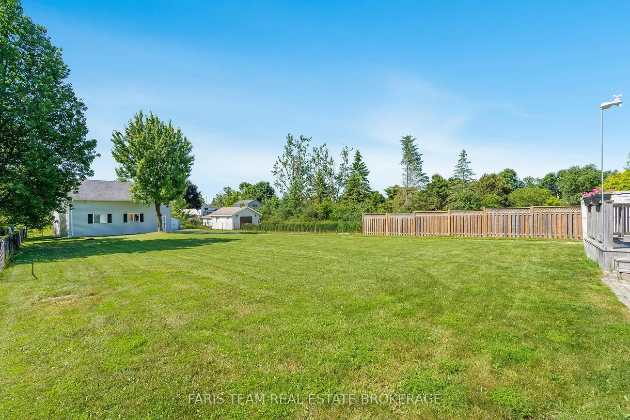 2275, Webb, Stroud, Innisfil