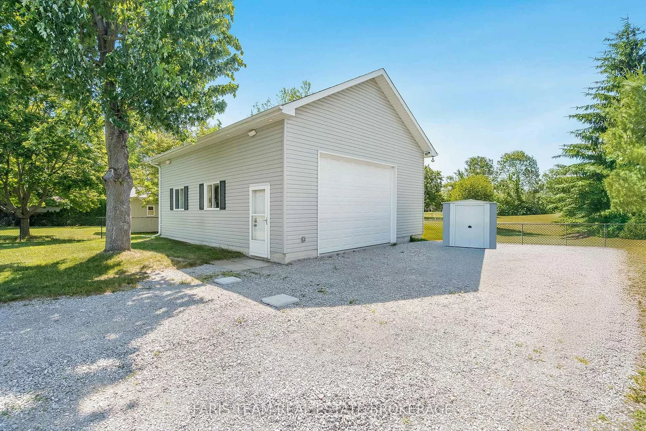 2275, Webb, Stroud, Innisfil
