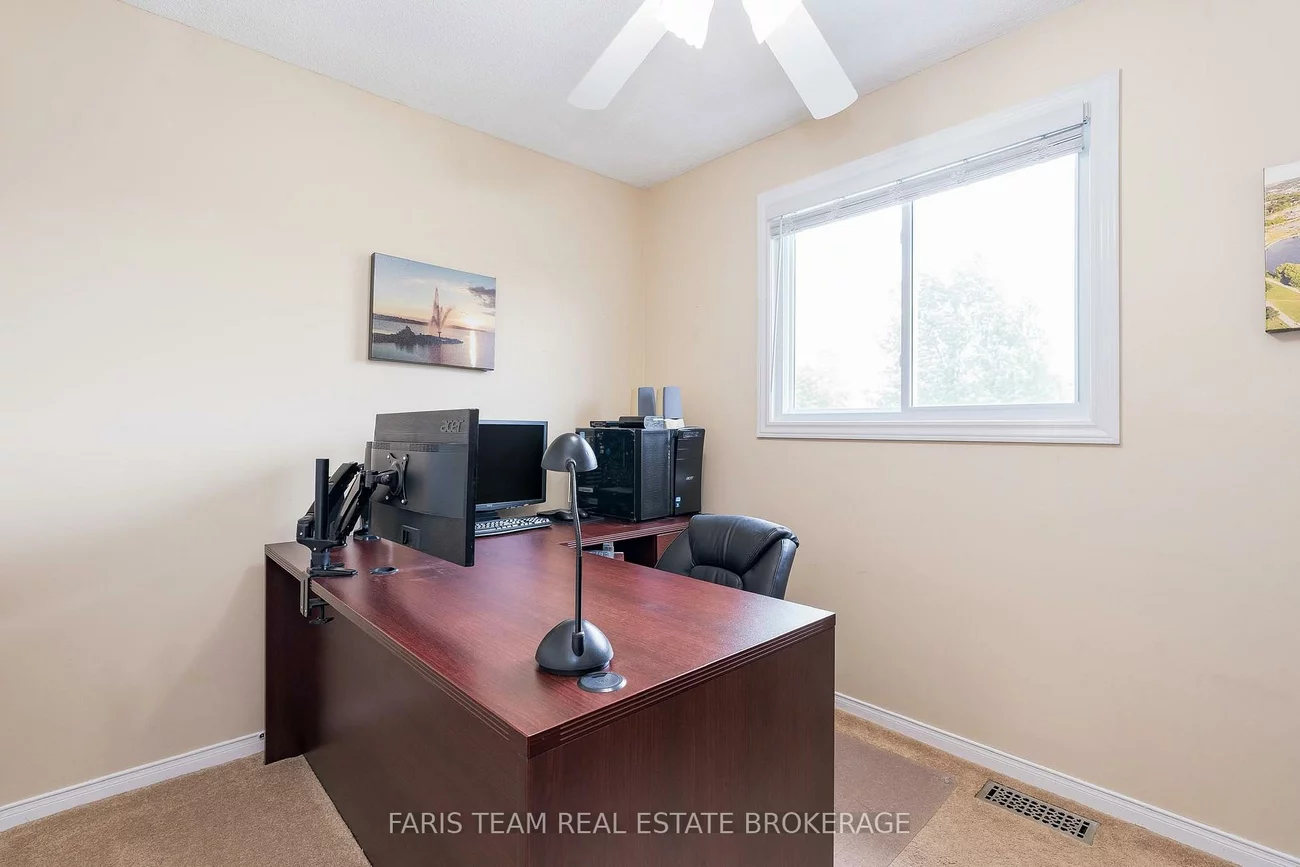 2275, Webb, Stroud, Innisfil