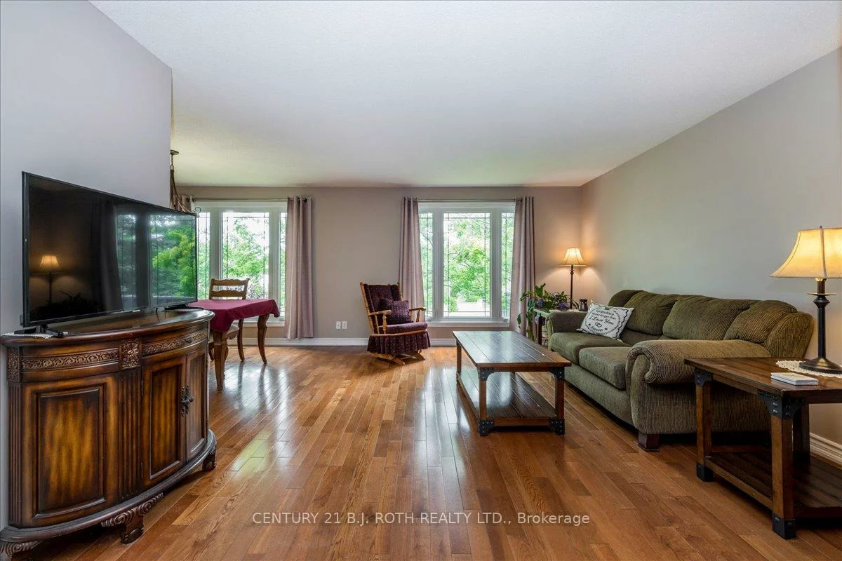 2834, Dempster, Stroud, Innisfil