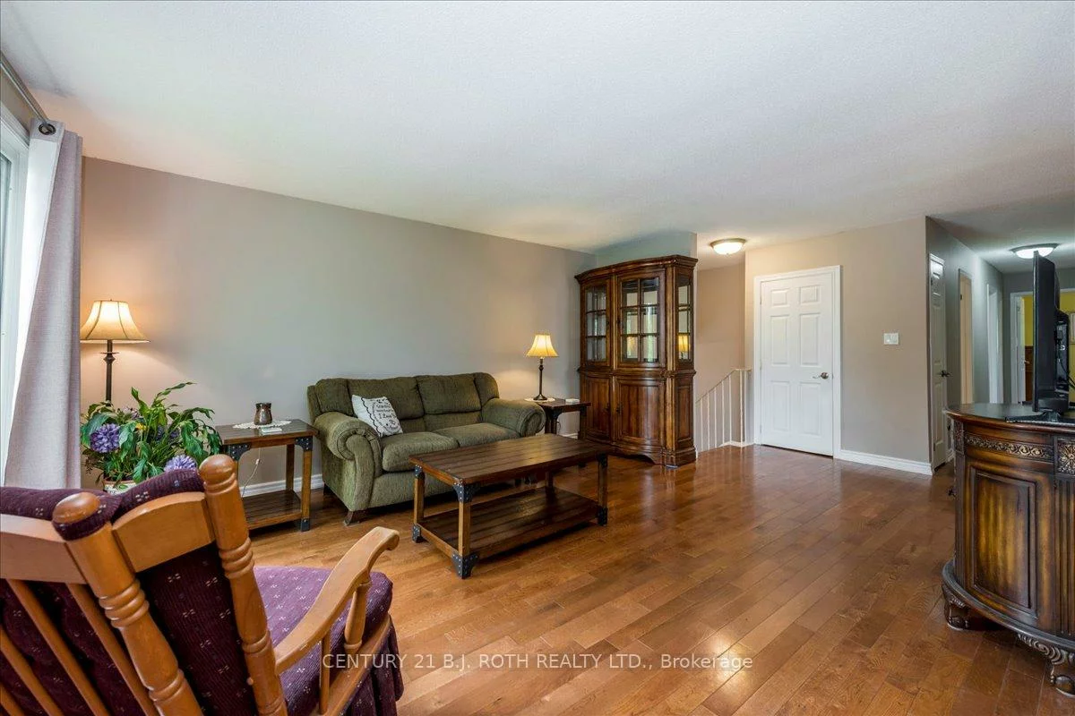 2834, Dempster, Stroud, Innisfil