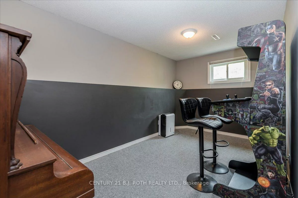 2834, Dempster, Stroud, Innisfil