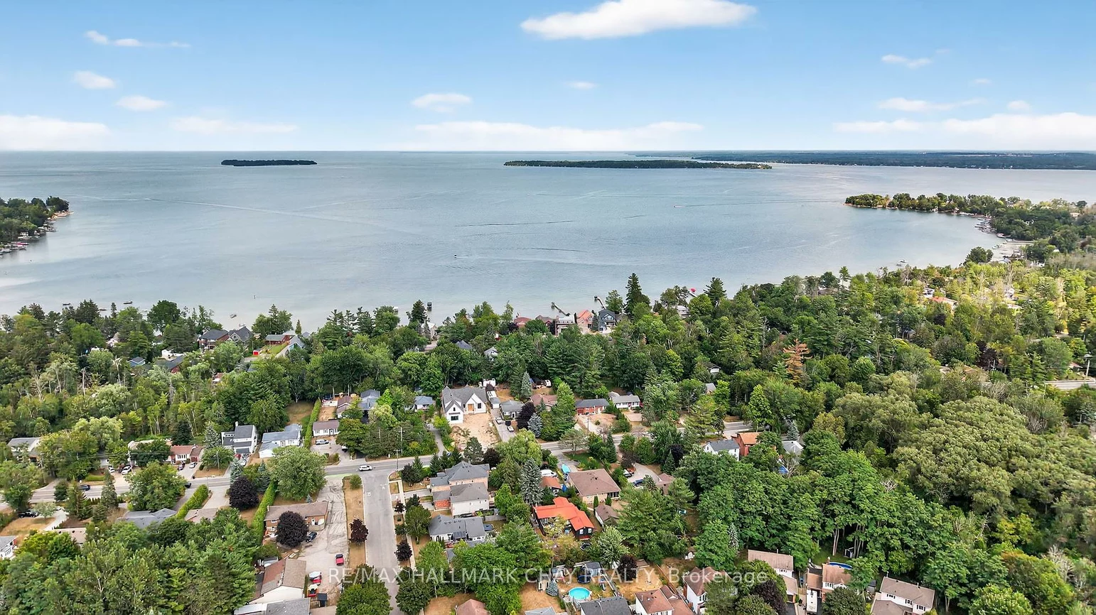 992, Anna Maria, Alcona, Innisfil