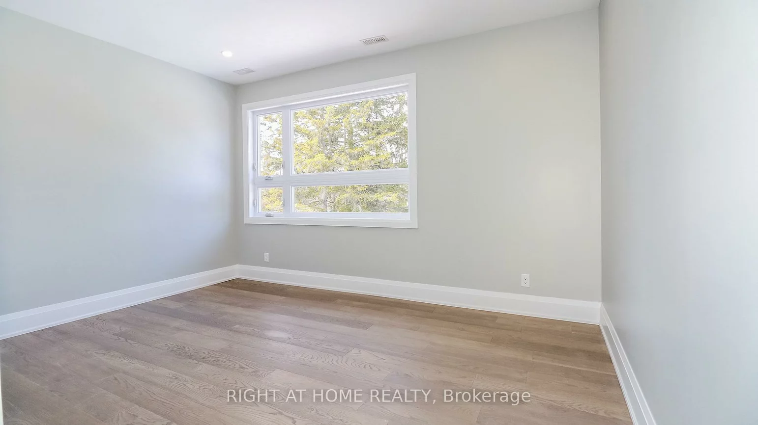 1012, Ferrier, Lefroy, Innisfil