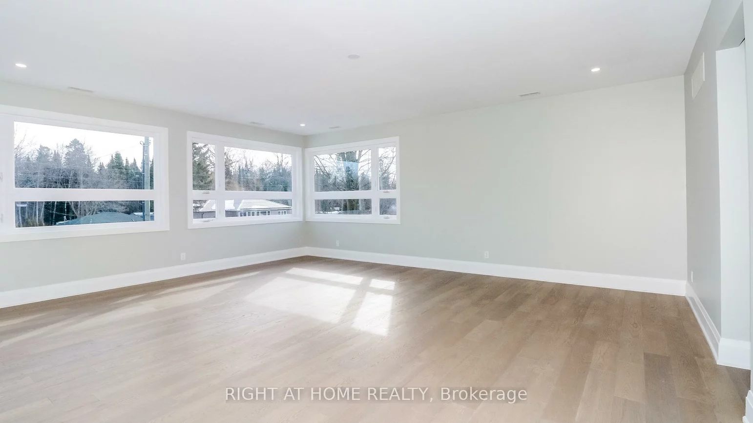 1012, Ferrier, Lefroy, Innisfil