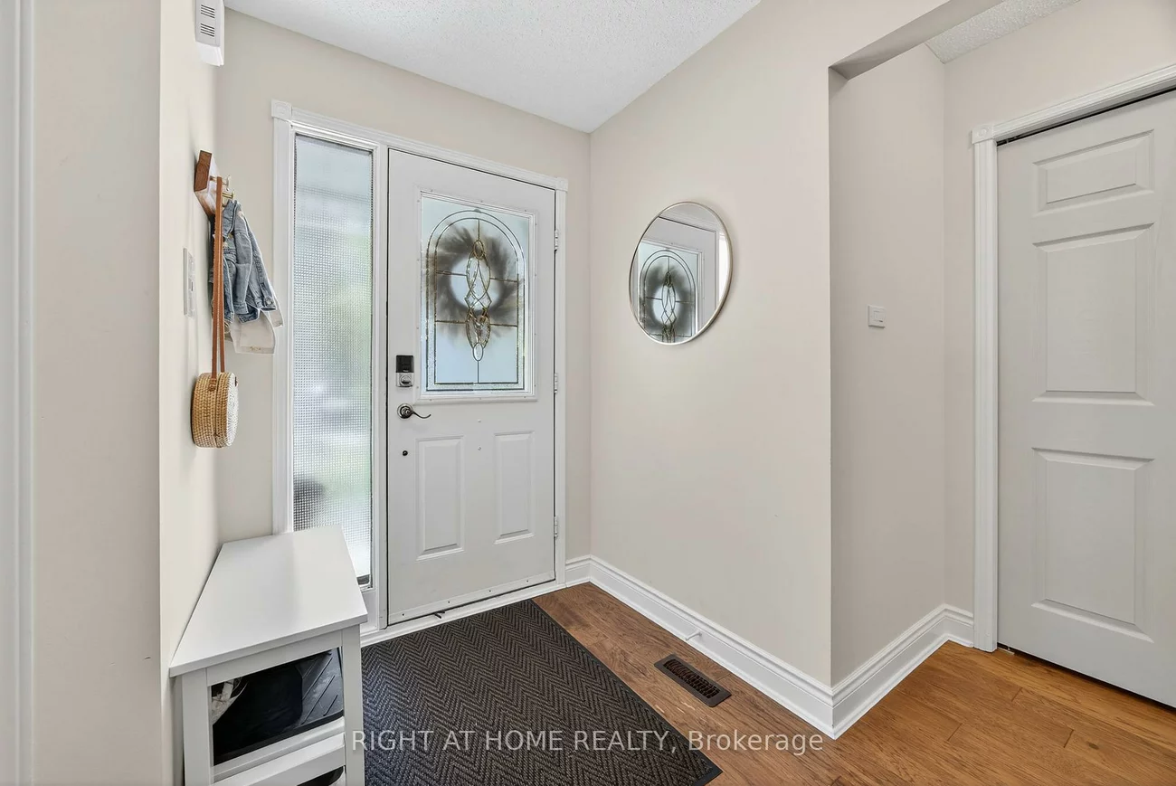 1012, Linden, Alcona, Innisfil