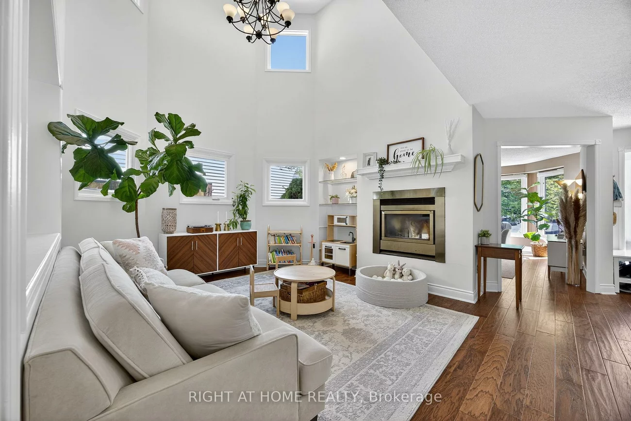 1012, Linden, Alcona, Innisfil