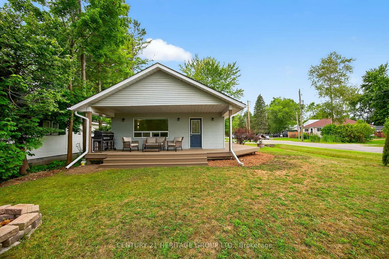 1282, Temple, Lefroy, Innisfil