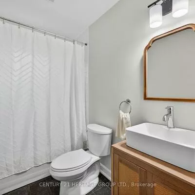 1282, Temple, Lefroy, Innisfil