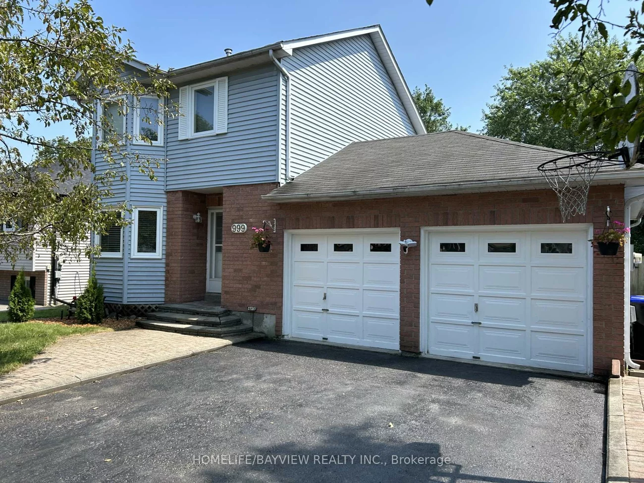 999, Anna Maria, Alcona, Innisfil