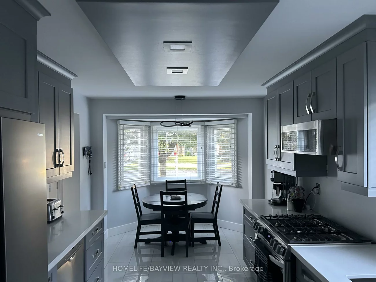 999, Anna Maria, Alcona, Innisfil