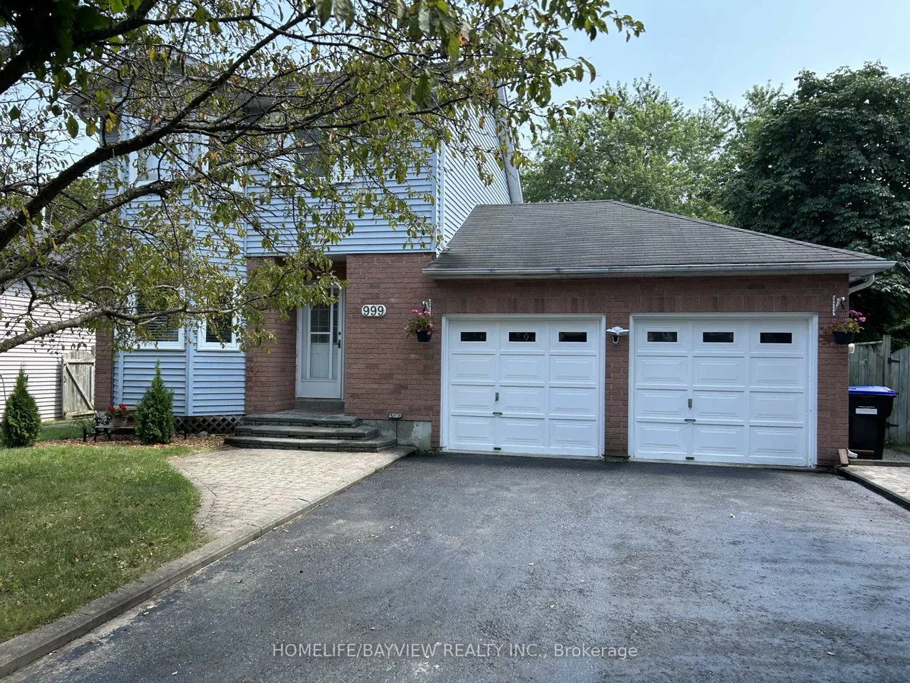 999, Anna Maria, Alcona, Innisfil