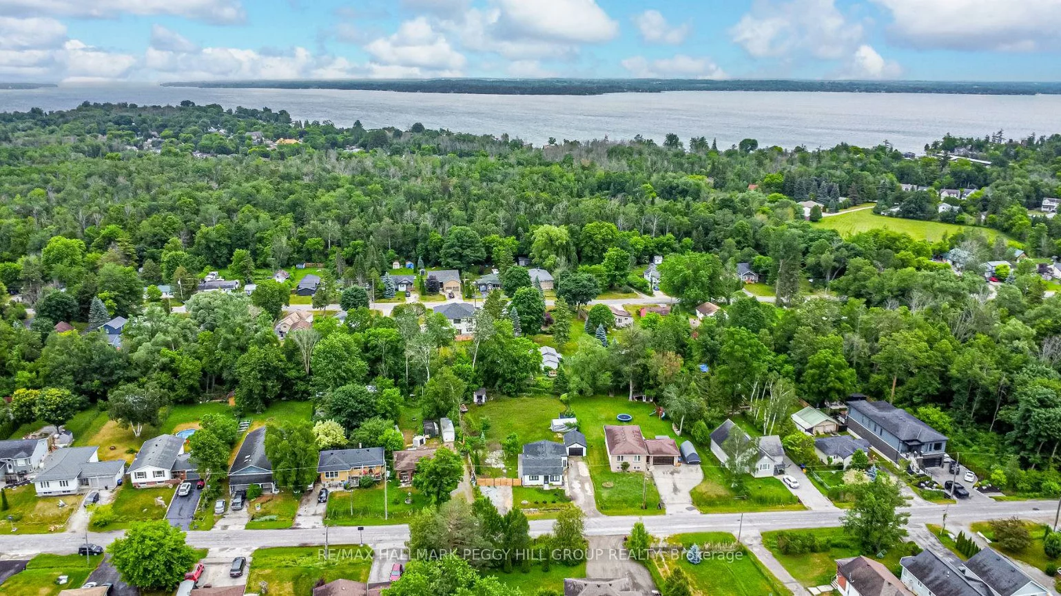 1011, Gilmore, Lefroy, Innisfil