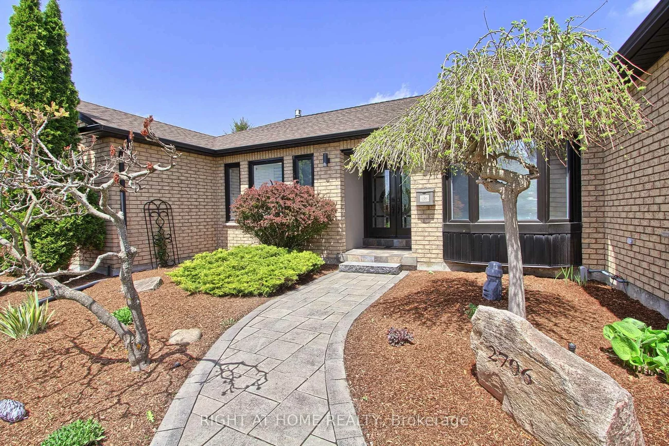 2706, Shering, Stroud, Innisfil
